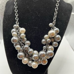 NWOT Gray & White Color faux pearl Necklace